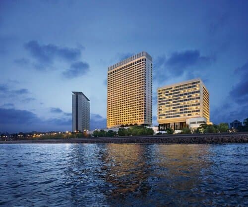 Внешний вид отеля The Oberoi Mumbai