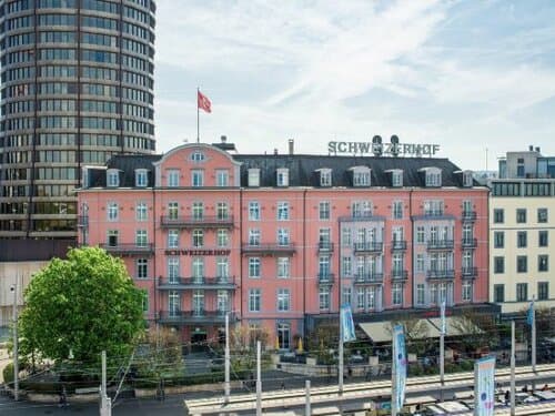 Внешний вид отеля Hotel Schweizerhof Basel