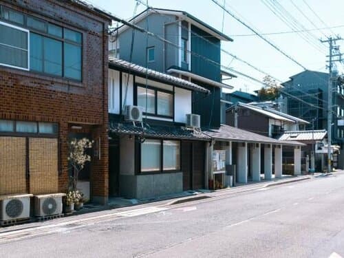 Внешний вид отеля Hotel tou nishinotoin kyoto в Киото