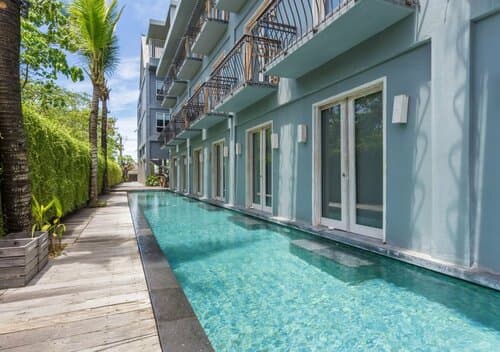 Внешний вид отеля FRii Bali Echo Beach