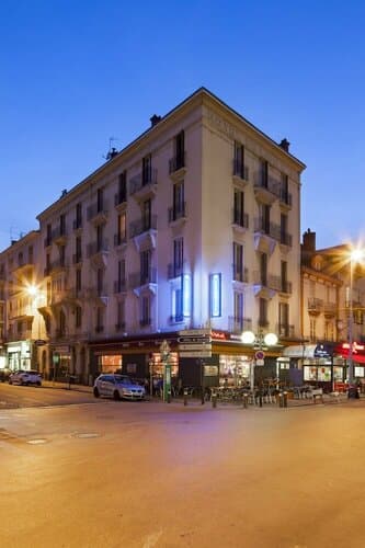 Внешний вид отеля Hotel Actuel Chambéry Centre в Шамберях