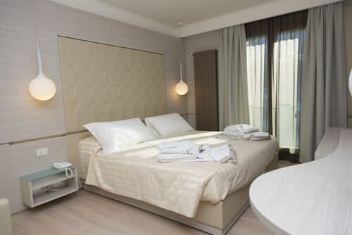 Внешний вид отеля White Angel Hotel