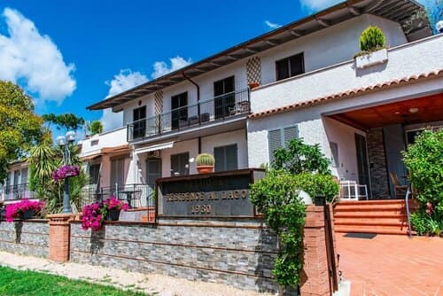 Внешний вид отеля Residence al Lago
