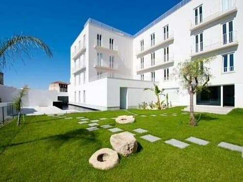 Внешний вид отеля Pateo Lisbon Lounge Suites в Лиссабоне