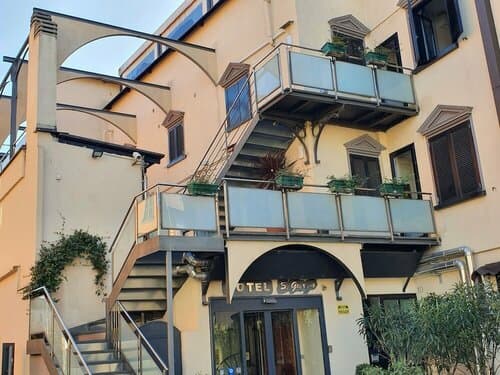 Внешний вид отеля Hotel San Giorgio в Бергамо