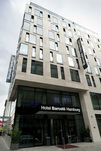 Внешний вид отеля Barceló Hamburg в Гамбурге