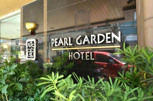 Внешний вид отеля Pearl Garden Hotel в Маниле