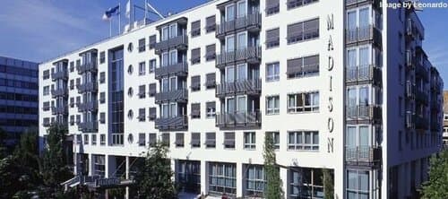 Внешний вид отеля The Madison Hotel Hamburg