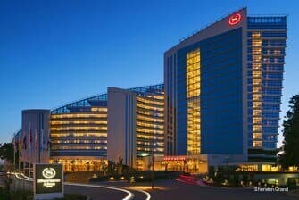 Внешний вид отеля Sheraton Grand
