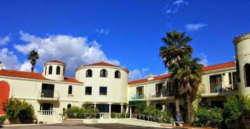 Внешний вид отеля Masterpiece Hotel