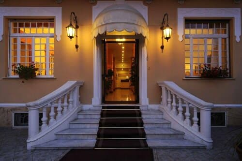 Внешний вид отеля Hotel Villa Igea