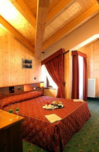Внешний вид отеля Hotel Bouton d'Or