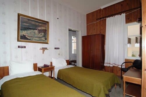 Внешний вид отеля Amphitrite hotel