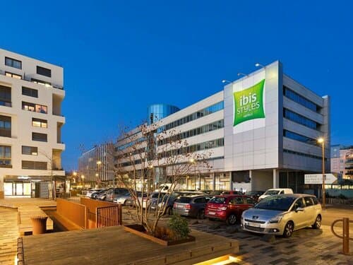 Внешний вид отеля Ibis Styles Massy Opera