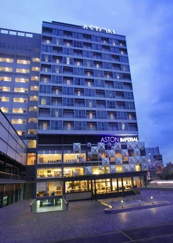 Внешний вид отеля Aston Imperial Bekasi Hotel & Conference Center