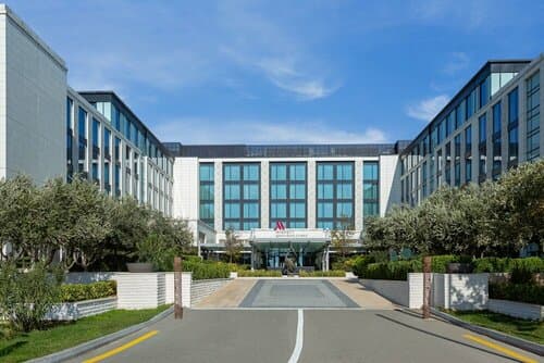 Внешний вид отеля Baku Marriott Hotel Boulevard