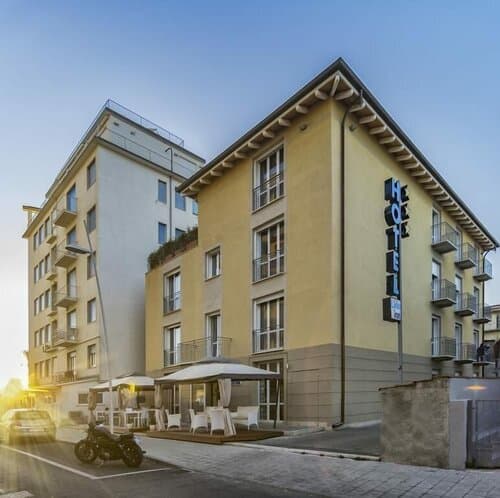 Внешний вид отеля Hotel Lido Inn