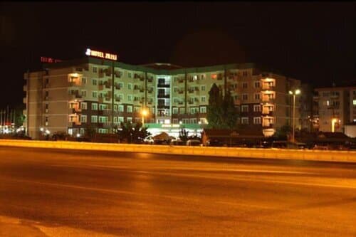 Внешний вид отеля Hotel Zileli