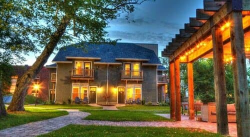 Внешний вид отеля Fairholm Boutique Inns