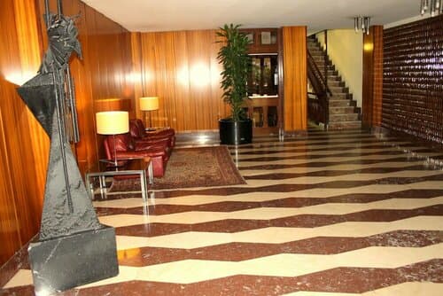 Внешний вид отеля Hostal Aslyp 114
