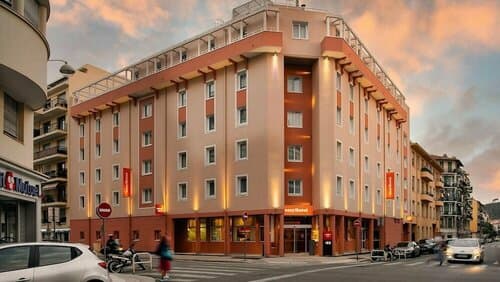 Внешний вид отеля EasyHotel Nice Palais des Congrès