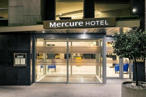 Внешний вид отеля Mercure Bilbao Jardines De Albia в Бильбао