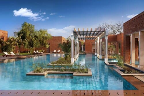 Внешний вид отеля ITC Mughal, A Luxury Collection Resort & SPA, Agra в Агре