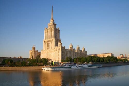 Внешний вид отеля Radisson Collection Hotel Moscow в районе Дорогомилово