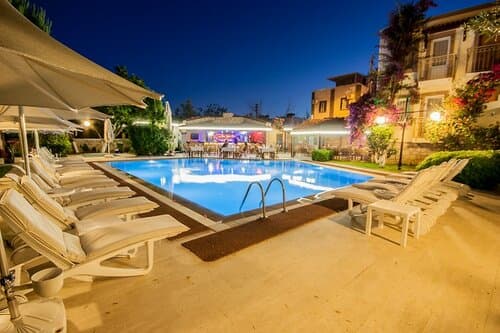 Внешний вид отеля Moonshine Hotel & Suites