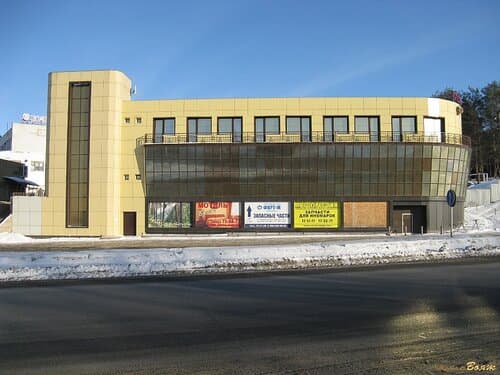 Внешний вид отеля Вояж в Набережных Челнах