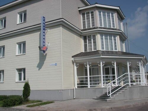 Внешний вид отеля Оазис в Пскове