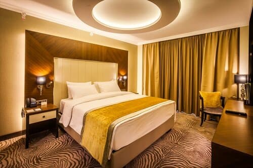 Внешний вид отеля DoubleTree by Hilton