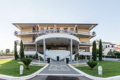 Внешний вид отеля Hotel Aquila