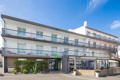 Внешний вид отеля ibis Styles Saint Gilles Croix de Vie