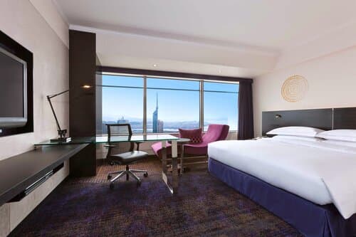 Внешний вид отеля Hilton Fukuoka Sea Hawk в Фукуоке