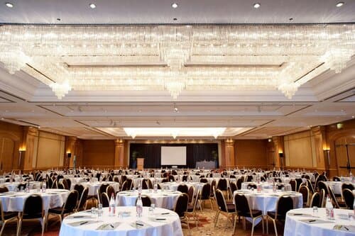 Внешний вид отеля Hilton Paris Charles de Gaulle Airport