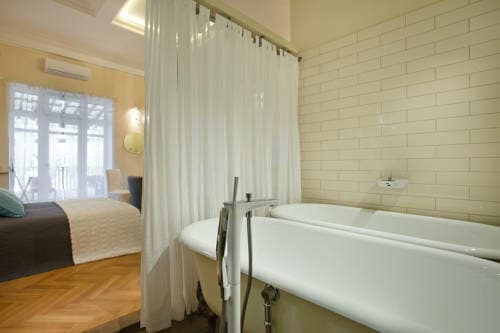 Внешний вид отеля Sweethotel