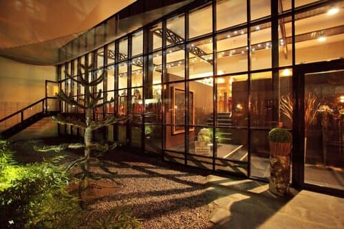 Внешний вид отеля Maison Decoret в Алье