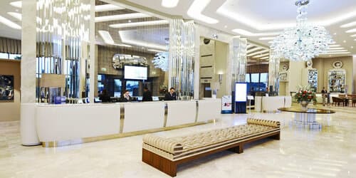 Внешний вид отеля Crowne Plaza Bursa