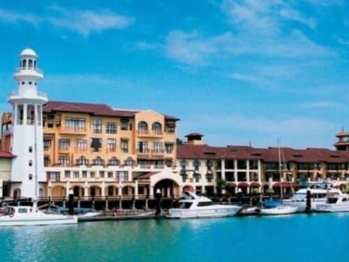 Внешний вид отеля Resorts World Langkawi в Пантае Тенгахе