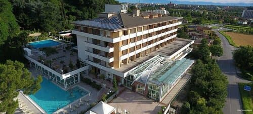 Внешний вид отеля Hotel Terme Millepini