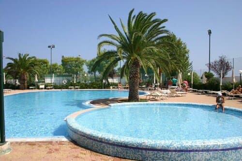 Внешний вид отеля Residence Camping Atlantide в Монополях