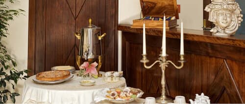 Внешний вид отеля Hotel La Pensione Svizzera