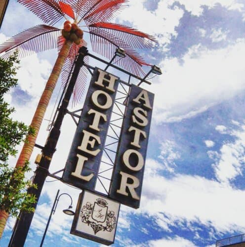 Внешний вид отеля Astor Hotel