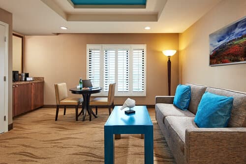 Внешний вид отеля Empress Hotel of La Jolla в Сан-Диего