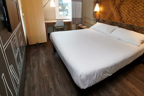Внешний вид отеля Ibis Tilburg