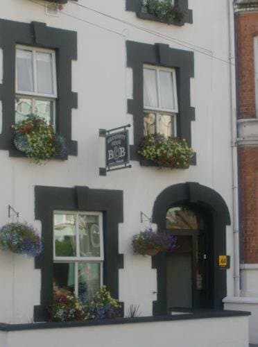 Внешний вид отеля Serendipity House в Деррях