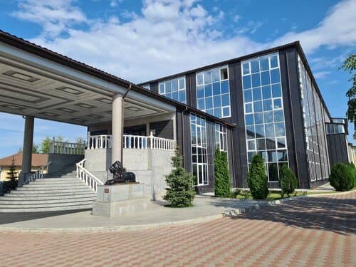 Внешний вид отеля Cascade