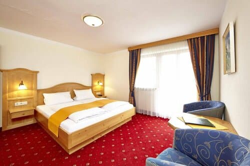 Внешний вид отеля Alpenhotel Rieger