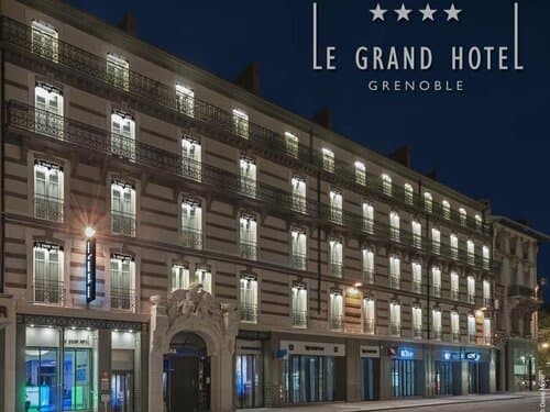 Внешний вид отеля Le Grand Hôtel Grenoble